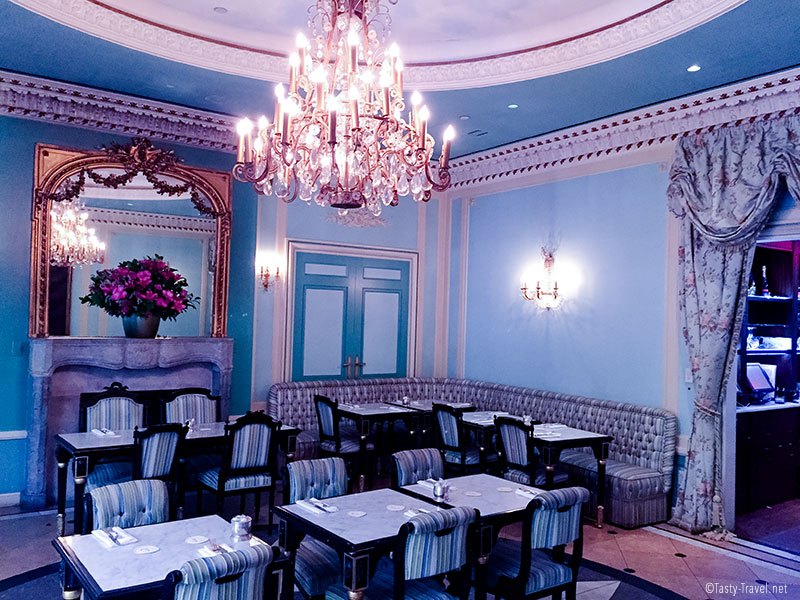 laduree-new-york-inside